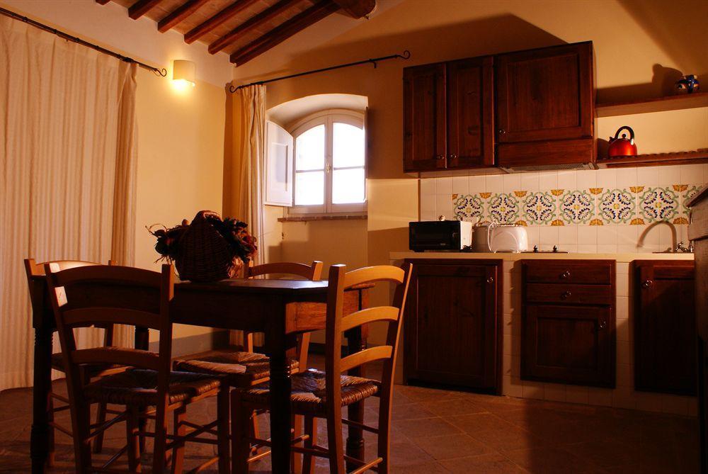 Aparthotel Re Artù Assisi Country Lifestyle Extérieur photo