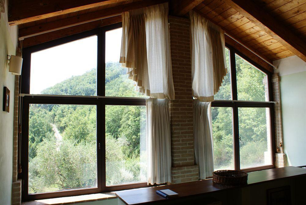 Aparthotel Re Artù Assisi Country Lifestyle Extérieur photo