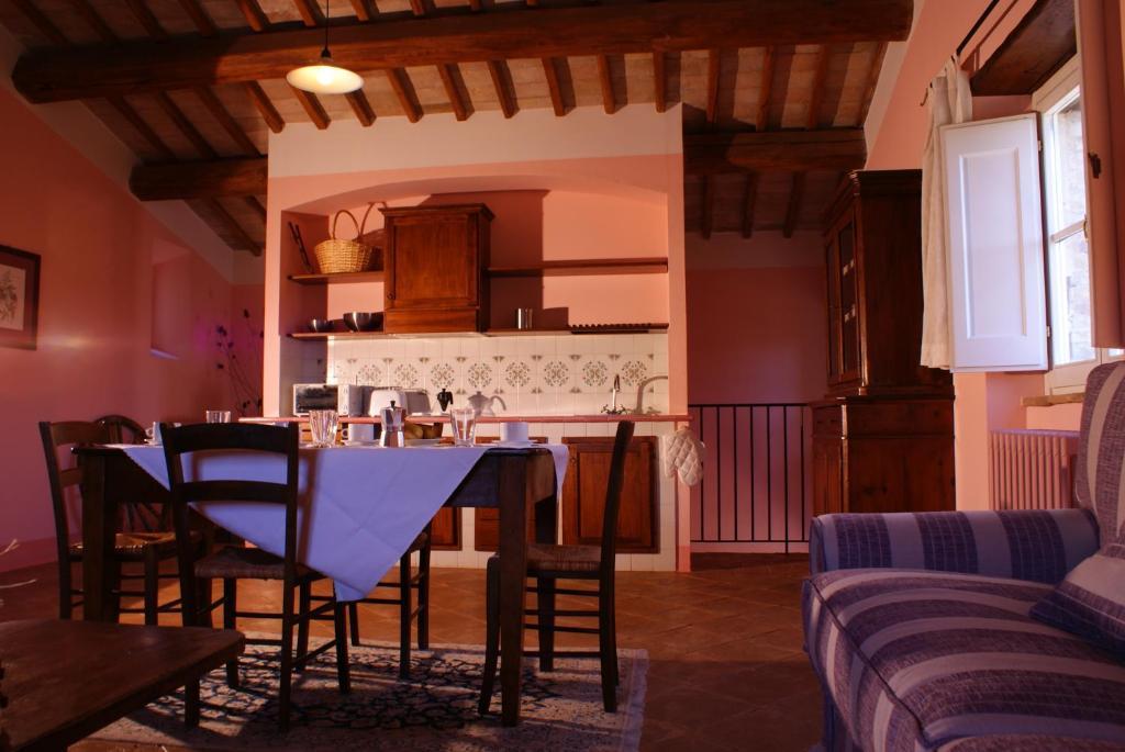 Aparthotel Re Artù Assisi Country Lifestyle Chambre photo