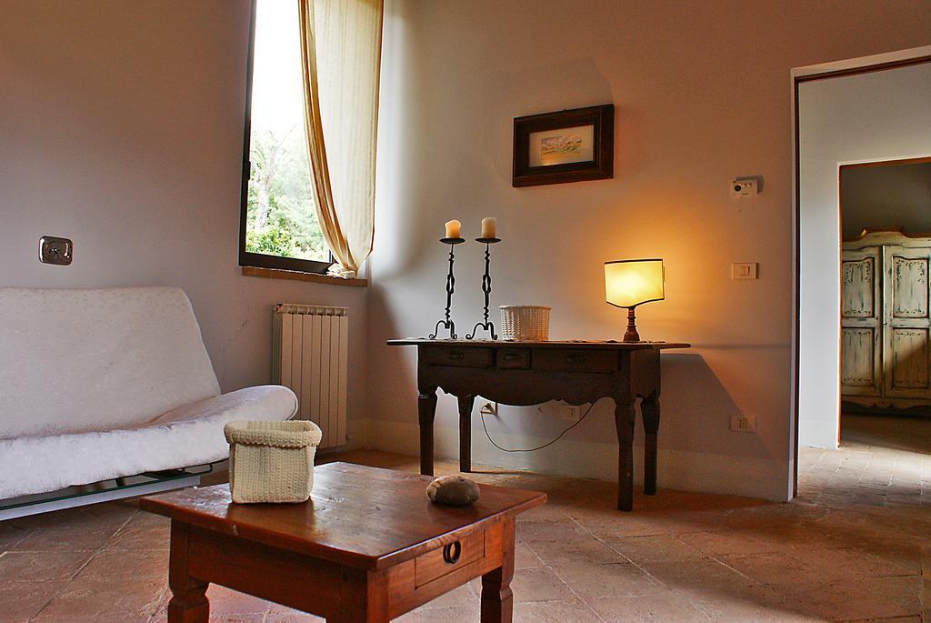 Aparthotel Re Artù Assisi Country Lifestyle Extérieur photo