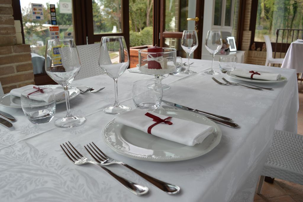 Aparthotel Re Artù Assisi Country Lifestyle Extérieur photo