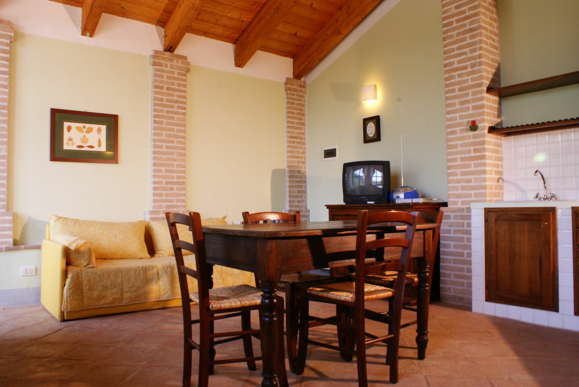 Aparthotel Re Artù Assisi Country Lifestyle Extérieur photo