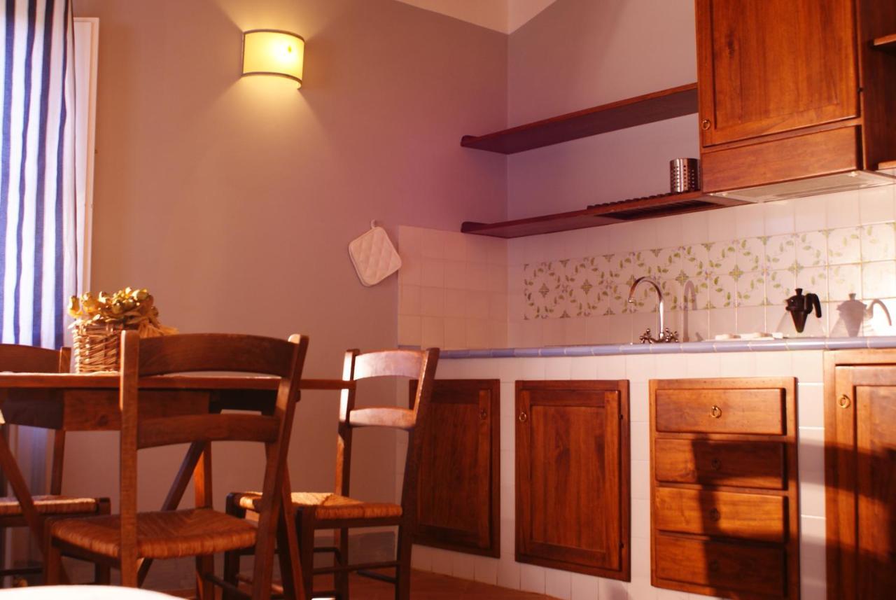 Aparthotel Re Artù Assisi Country Lifestyle Chambre photo